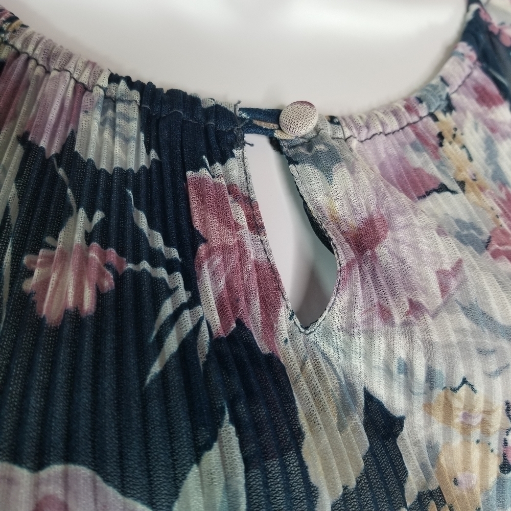 Vtg 70s floral semi sheer pleated dress - Picture 5 of 9